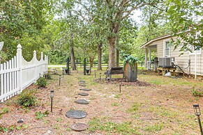 7 Mi to Kitty Hawk Pier & Beach: Studio w/ Patio!