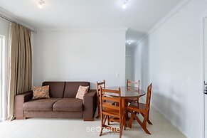 2BR Apt w/ BBQ 600m Beach Rag0406