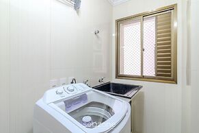 2BR Full apt Beachfront Ese0102
