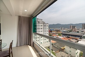 2BR Apt With BBQ in Meia Praia Mlo0601