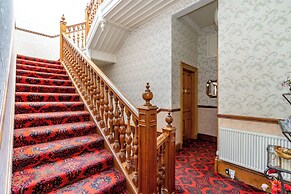 Gifford House