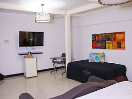 HOTEL HYM SAS