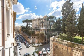 Ludovisi Apartment