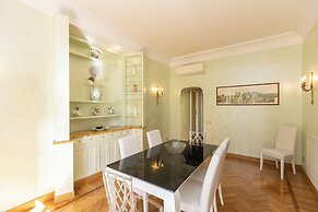 Ludovisi Apartment