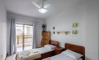 Apt w/ Balcony - Seafront in Meia Praia Ceo0104
