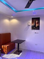 Sleepeaze Hotel