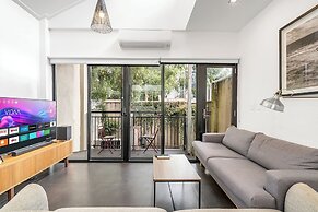 4BR 4mins to light rail 9mins FishMarket