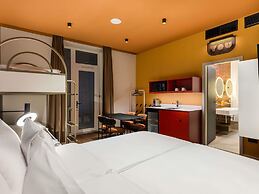 You Hotel Budapest - Handwritten Collection