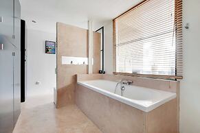 Chic & Spacious Loft 3br/6p Paris Center