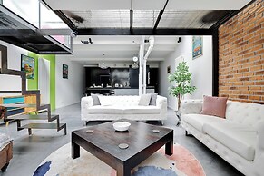 Chic & Spacious Loft 3br/6p Paris Center