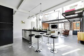 Chic & Spacious Loft 3br/6p Paris Center