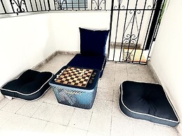 3BR 2BA Balconies Hip Lo za Beach Caf s