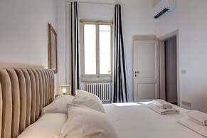 Nerone Apartment by Mamo Florence