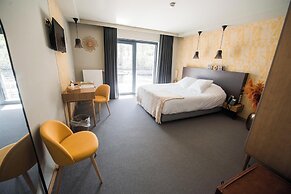 ABCD Hotel-Restaurant