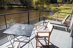 ABCD Hotel-Restaurant