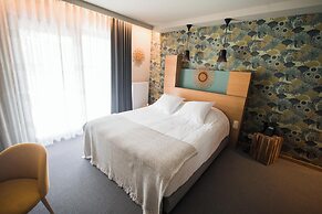 ABCD Hotel-Restaurant