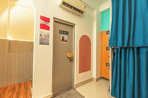 Hostel De Offlanders Rishikesh • Stay • Connect • Explore