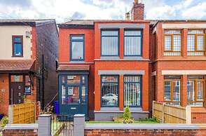 16 Hayfield Road