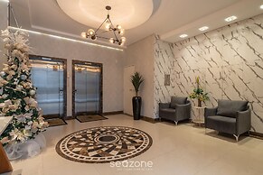 3BR Apt w/ BBQ 300m From the Beach Ivt1301