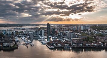 The Itchen River Penthouse