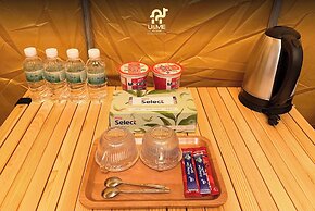 Bau Trang U&ME Glamping Resort