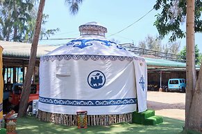 Bau Trang U&ME Glamping Resort