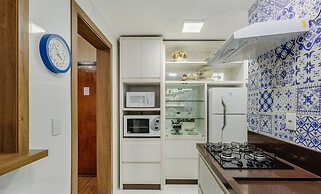 Spacious apt Winternal Fireplace in Gramado Avp105