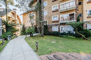 Beautiful Apartment With Heated Pool Cap0302