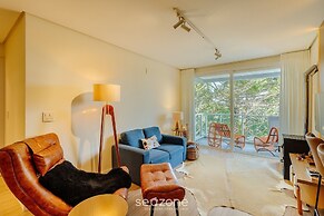 Apartment With 2 Suites and Barbecue. Mde0406