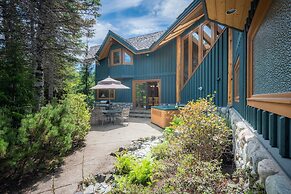 Emerald Chalet