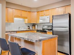 Glacier Suite at Snowberry