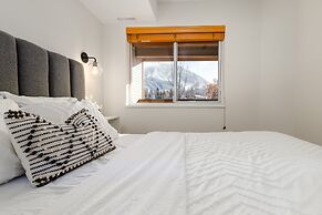 Mountain View Suite at Marketplace Lodge