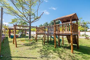 Charming Apartment With Pool View! Bio0079