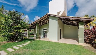 House in Costa do Sol in Jacuipe w Pool - Ccl0004