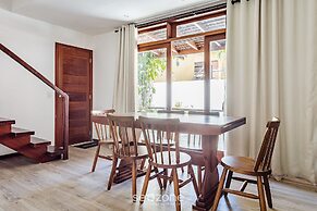 House With Barbecue in the Condominium Cvb0144