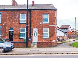2 Droylsden Road