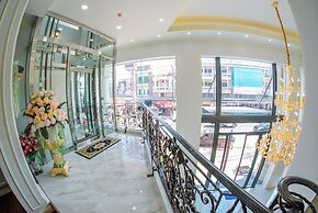 The MACEO Hotel