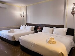 The MACEO Hotel
