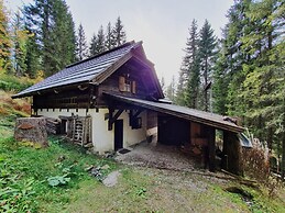 Idyllic Cabin With Sauna