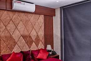 Ridge Ville Apartment by Platinum