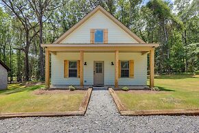 Walk to Sports Complex: Home in Millbrook!