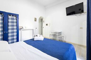 LO NARDO ACCOMMODATION