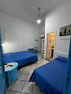 LO NARDO ACCOMMODATION