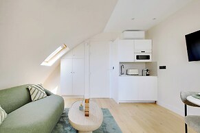 Apt a/c 1br/2p - Saint-lazare/les Champs Elysee