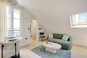 Apt a/c 1br/2p - Saint-lazare/les Champs Elysee