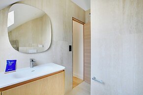 Apt a/c 1br/2p - Saint-lazare/les Champs Elysee