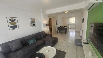 53 NIC - Stay Elion Apartment