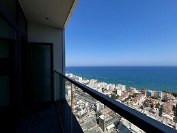 128 LIM - 2106 Stay Only Tower Suite