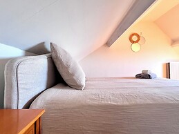 Cosy haven Aalst - terrace a green haven