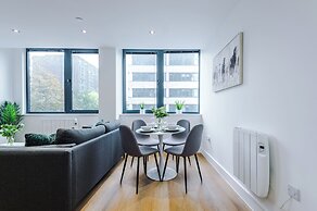 211 Alexander House